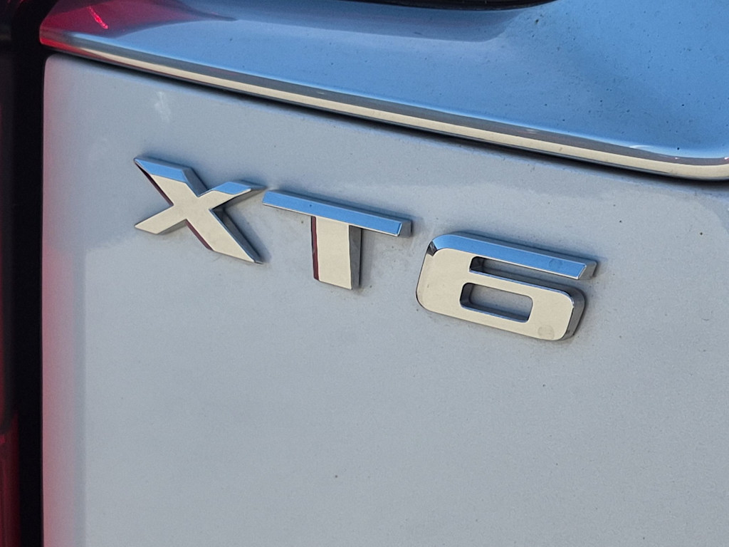 Thumbnail: 2025 Cadillac XT6 - 7