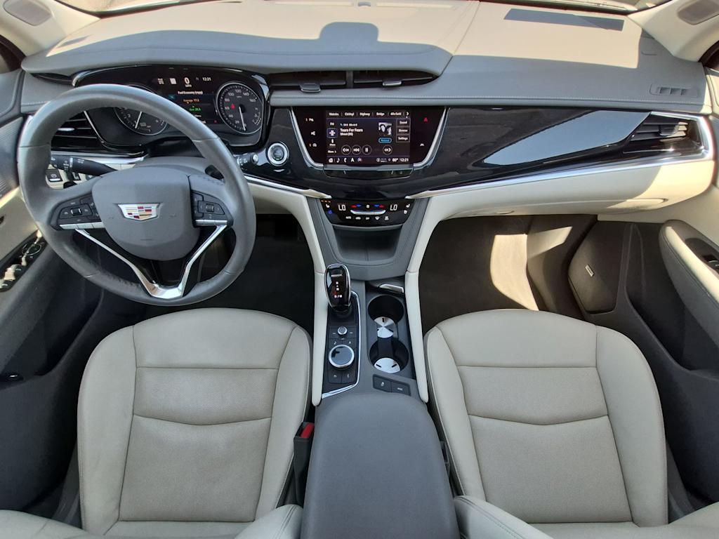 Thumbnail: 2025 Cadillac XT6 - 9