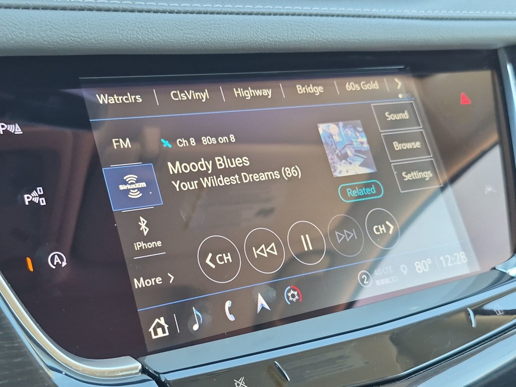 Thumbnail: 2025 Cadillac XT6 - 15
