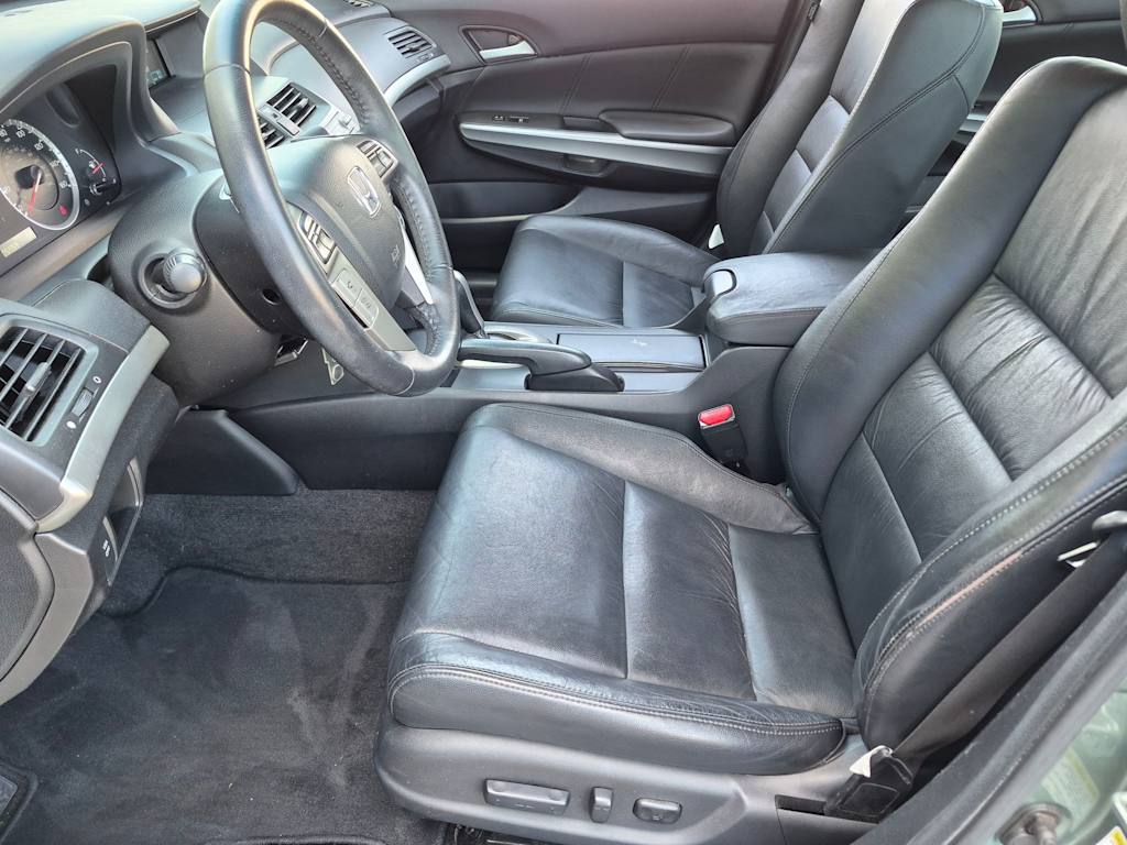 Thumbnail: 2010 Honda Accord - 10