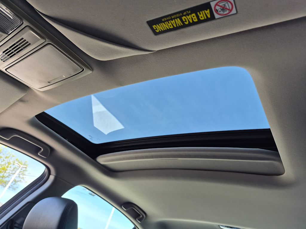 Thumbnail: 2010 Honda Accord - 26