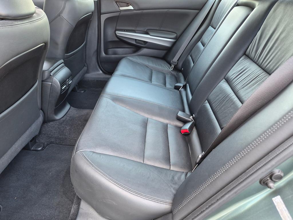 Thumbnail: 2010 Honda Accord - 27