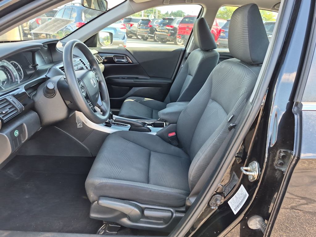 Thumbnail: 2017 Honda Accord - 10