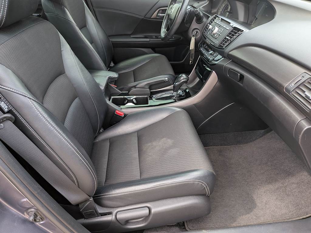 Thumbnail: 2016 Honda Accord - 10