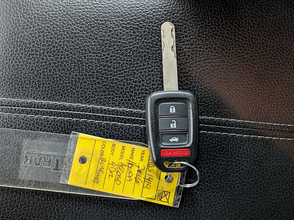 Thumbnail: 2016 Honda Accord - 17