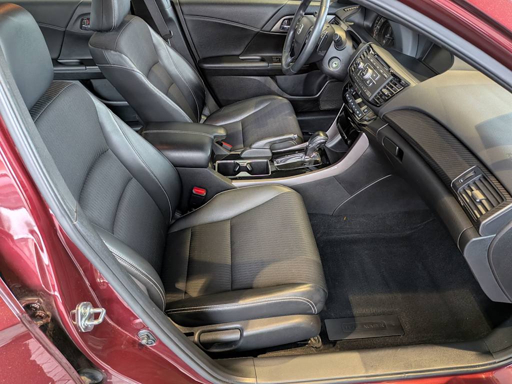 Thumbnail: 2016 Honda Accord - 9