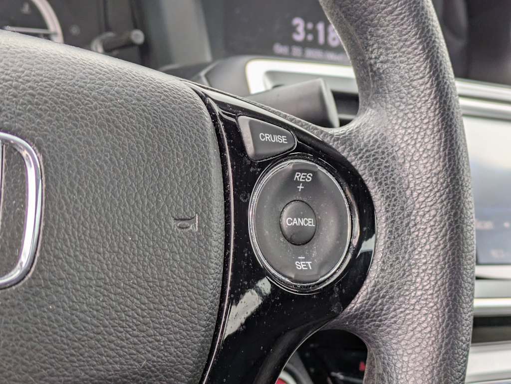 Thumbnail: 2017 Honda Accord - 31