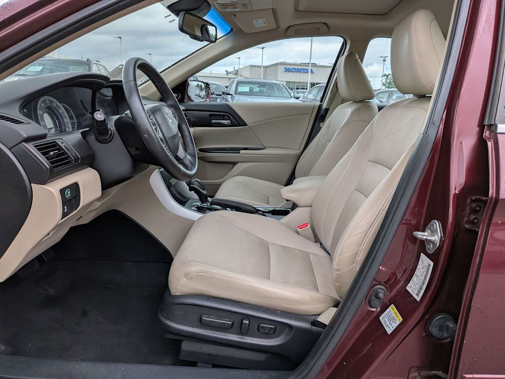 Thumbnail: 2013 Honda Accord - 9