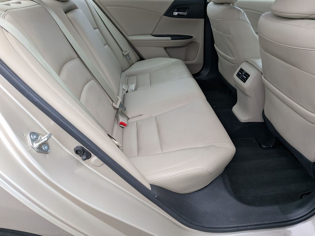 Thumbnail: 2015 Honda Accord - 28