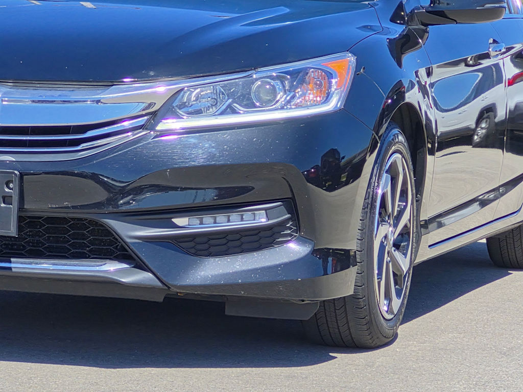 Thumbnail: 2017 Honda Accord - 19