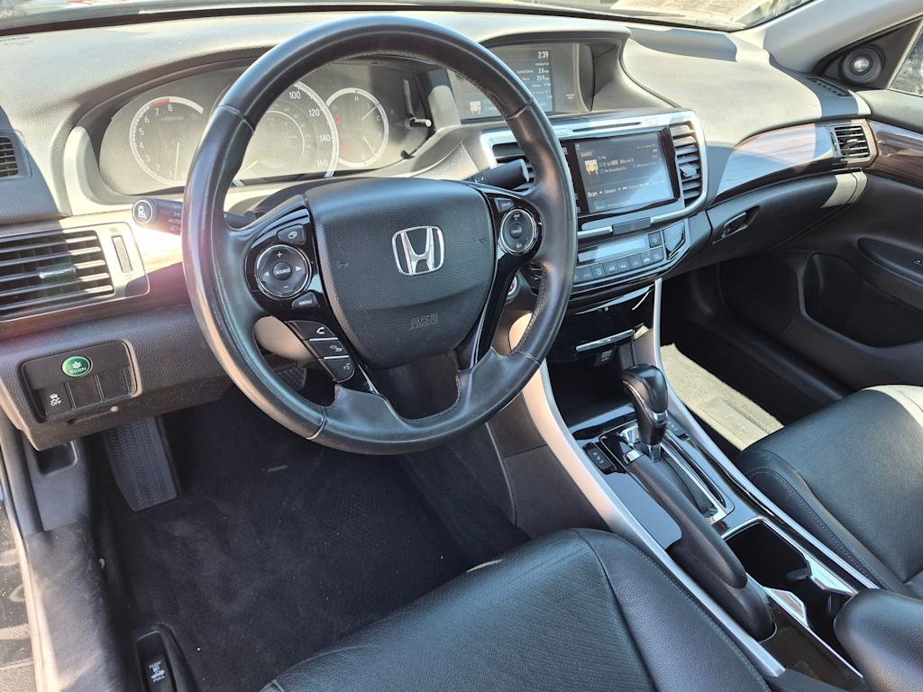 Thumbnail: 2017 Honda Accord - 2