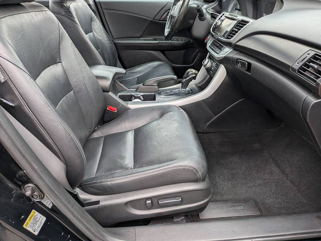 Thumbnail: 2015 Honda Accord - 10