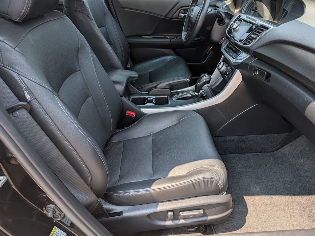 Thumbnail: 2015 Honda Accord - 10