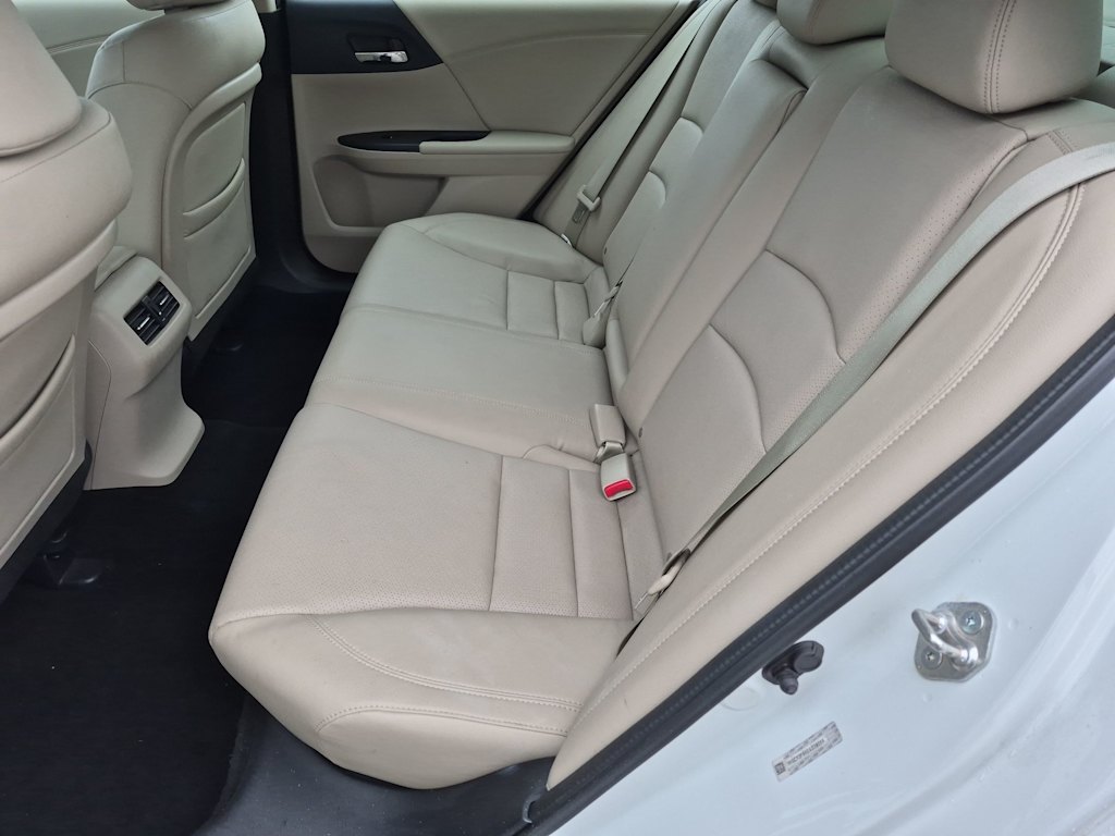 Thumbnail: 2013 Honda Accord - 10