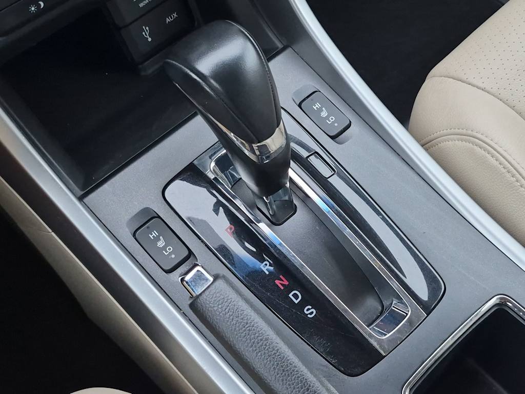 Thumbnail: 2013 Honda Accord - 29