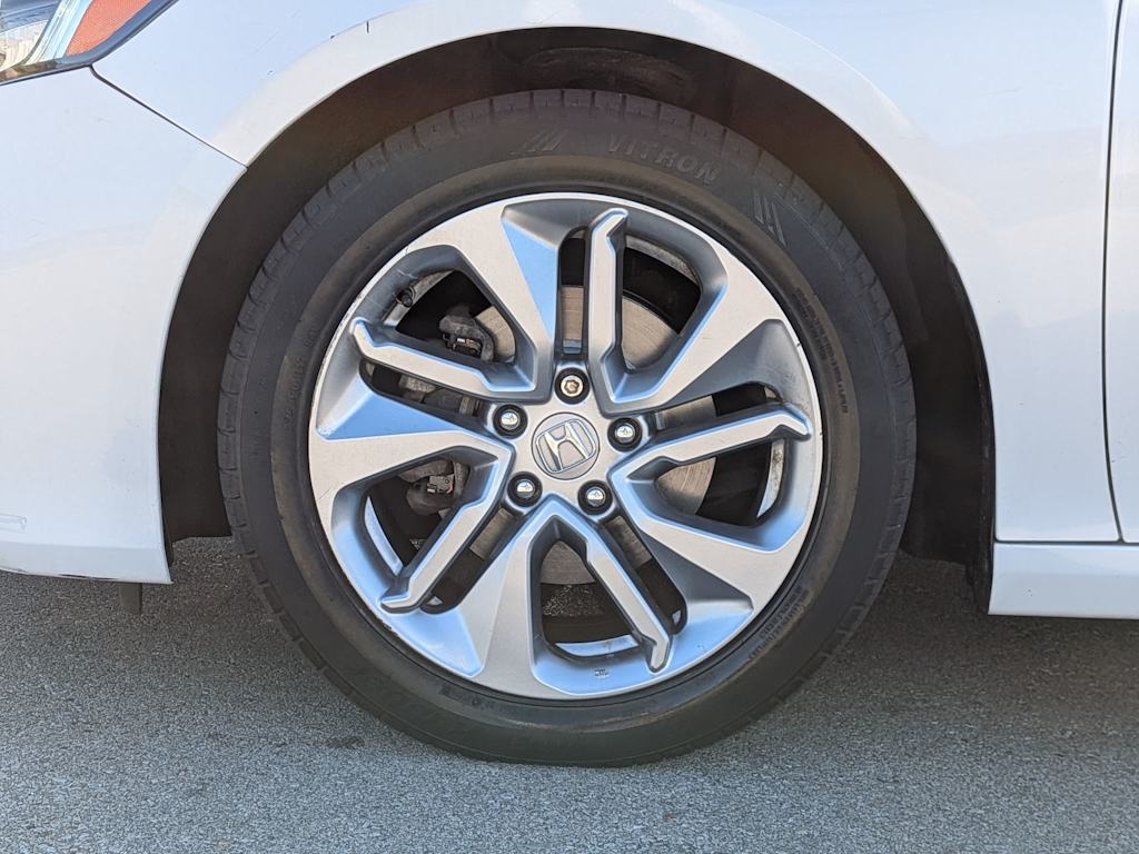 Thumbnail: 2018 Honda Accord - 8
