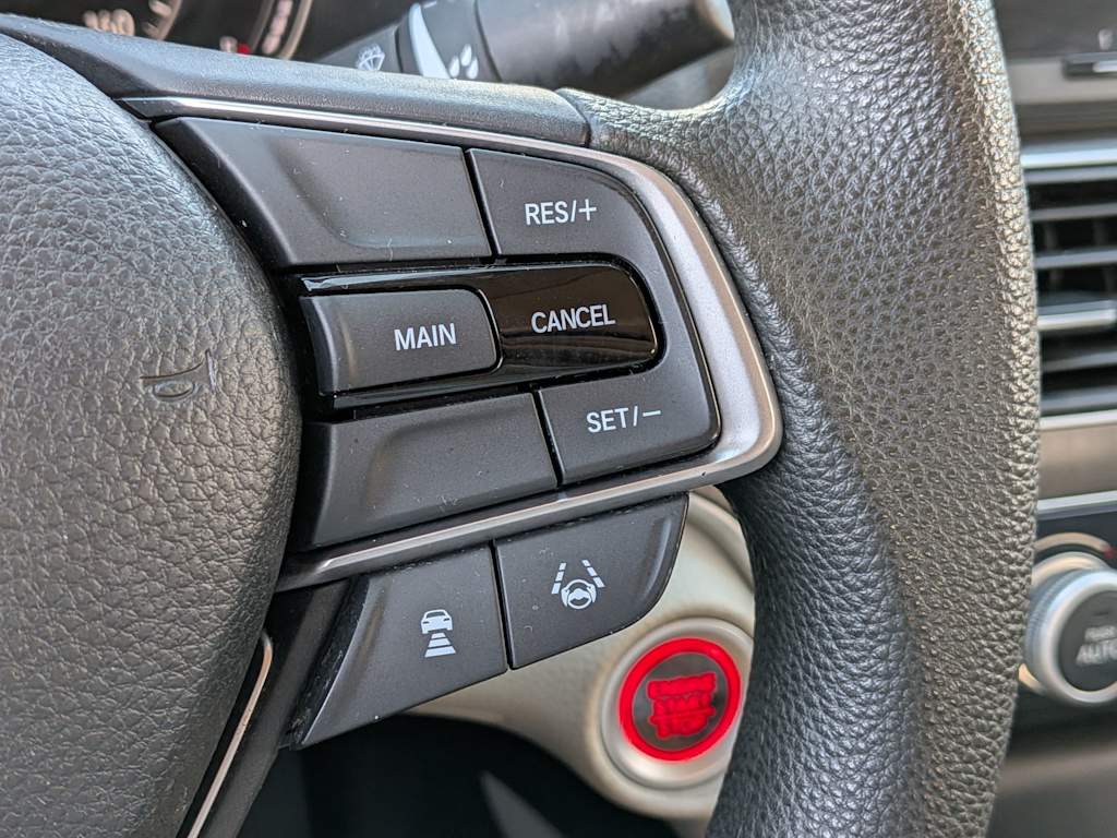 Thumbnail: 2018 Honda Accord - 24