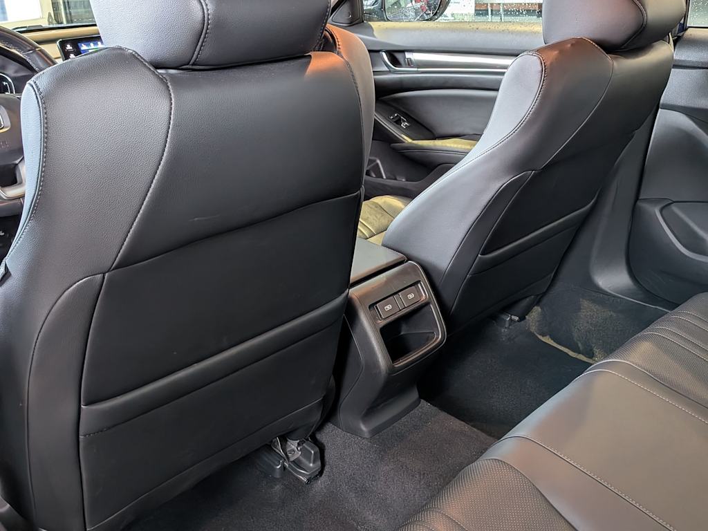 Thumbnail: 2022 Honda Accord - 10