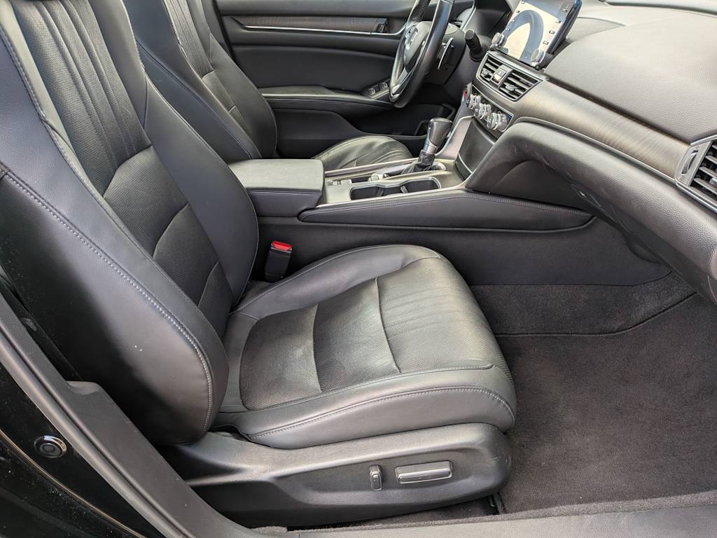 Thumbnail: 2018 Honda Accord - 10