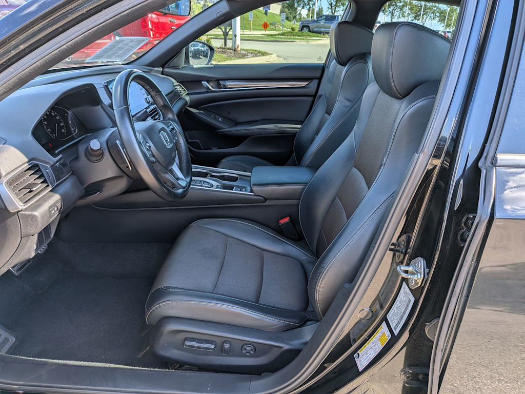 Thumbnail: 2018 Honda Accord - 9
