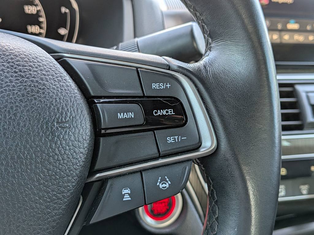 Thumbnail: 2018 Honda Accord - 31