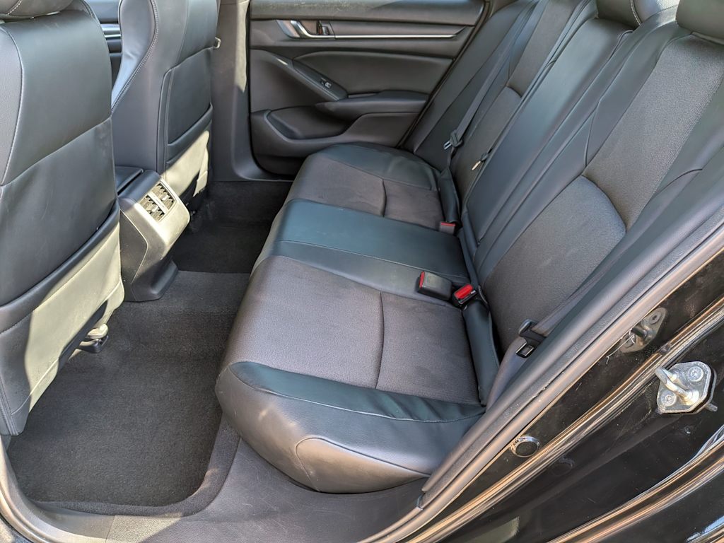 Thumbnail: 2018 Honda Accord - 11