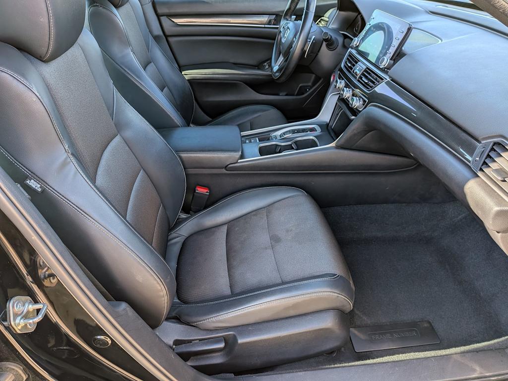 Thumbnail: 2018 Honda Accord - 10