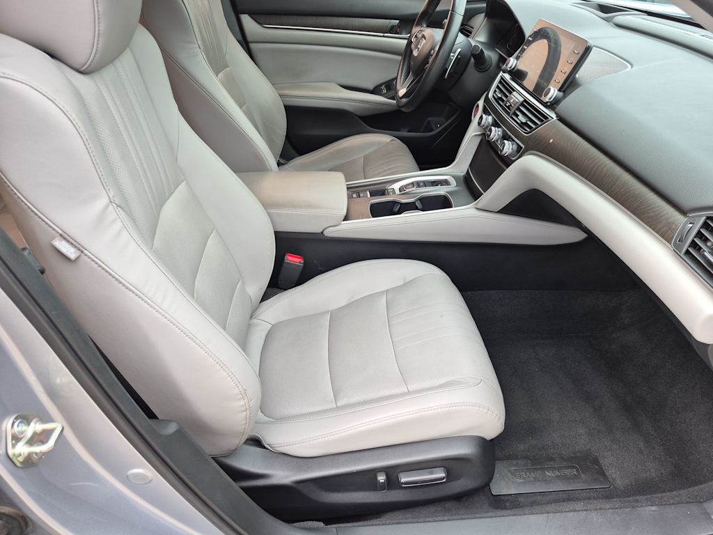 Thumbnail: 2018 Honda Accord - 11