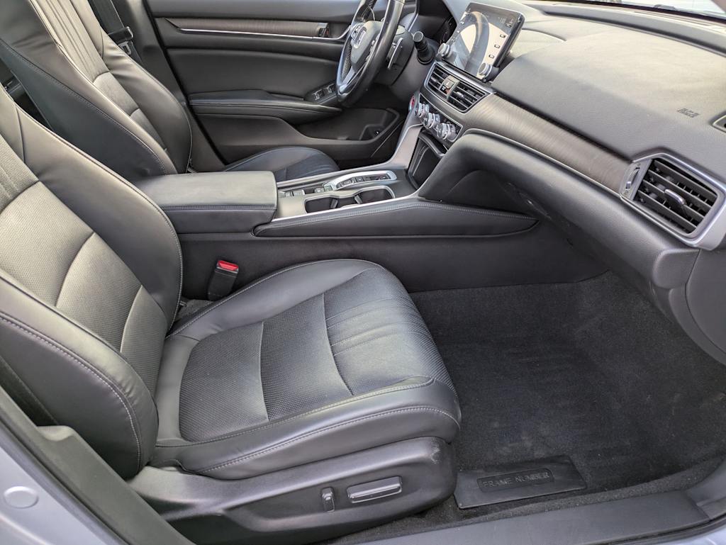 Thumbnail: 2018 Honda Accord - 9