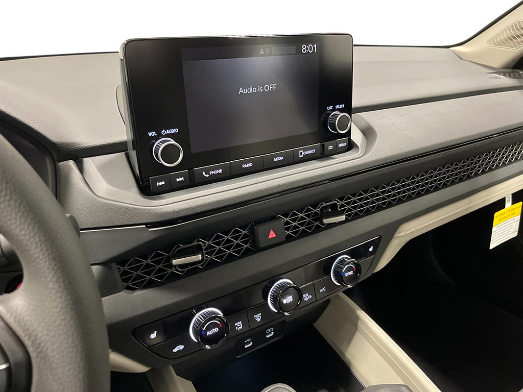 2025 Honda Accord SE 14