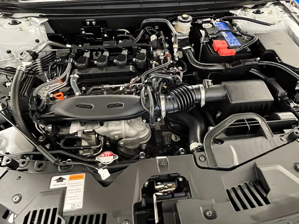 2025 Honda Accord SE 8