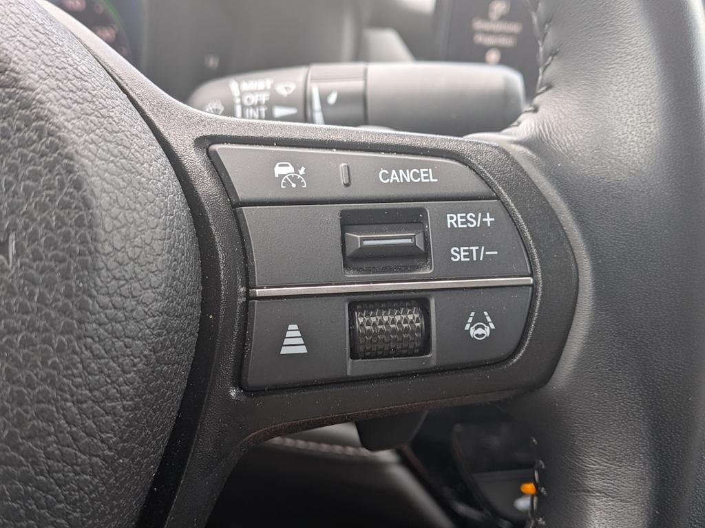 Thumbnail: 2023 Honda Accord - 32