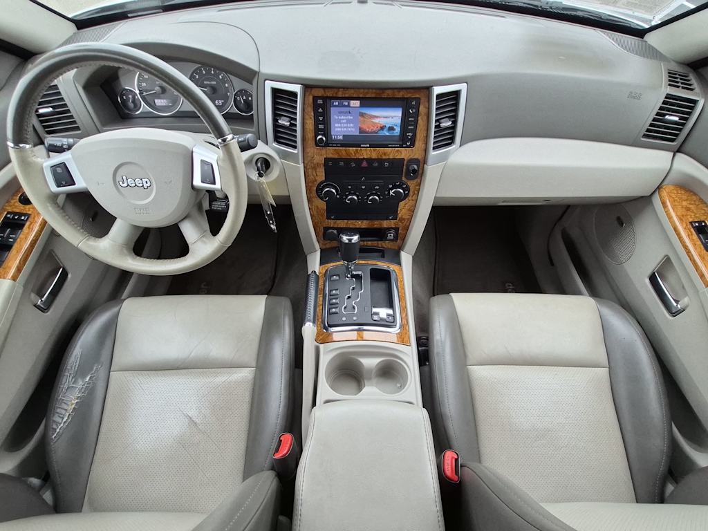 Thumbnail: 2008 Jeep Grand Cherokee - 9