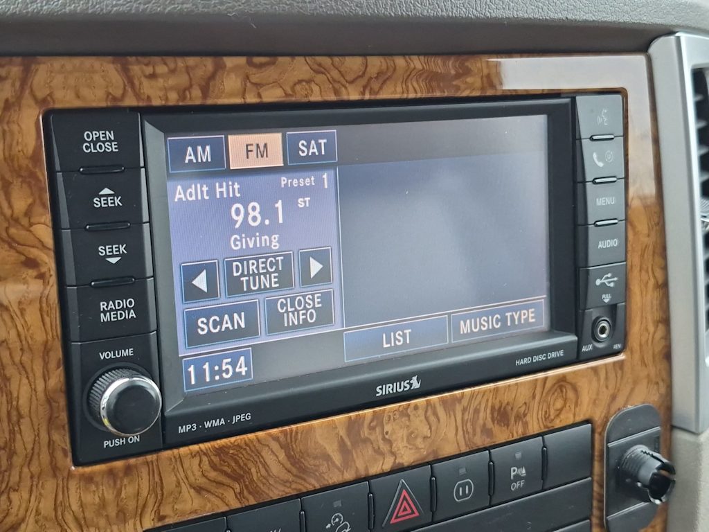Thumbnail: 2008 Jeep Grand Cherokee - 14