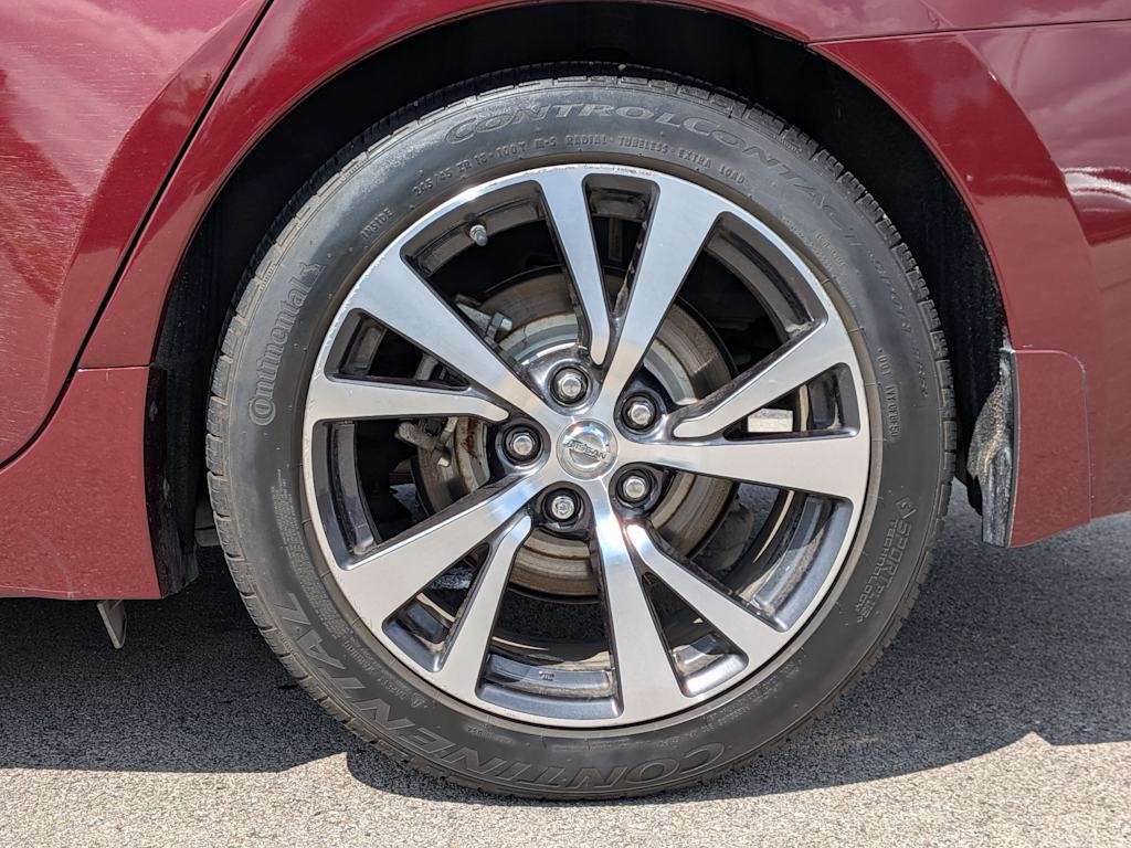 Thumbnail: 2016 Nissan Maxima - 8
