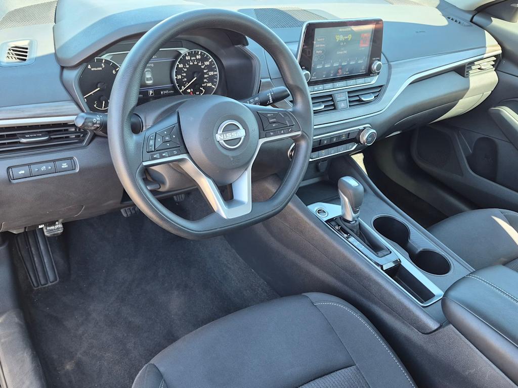 Thumbnail: 2025 Nissan Altima - 2