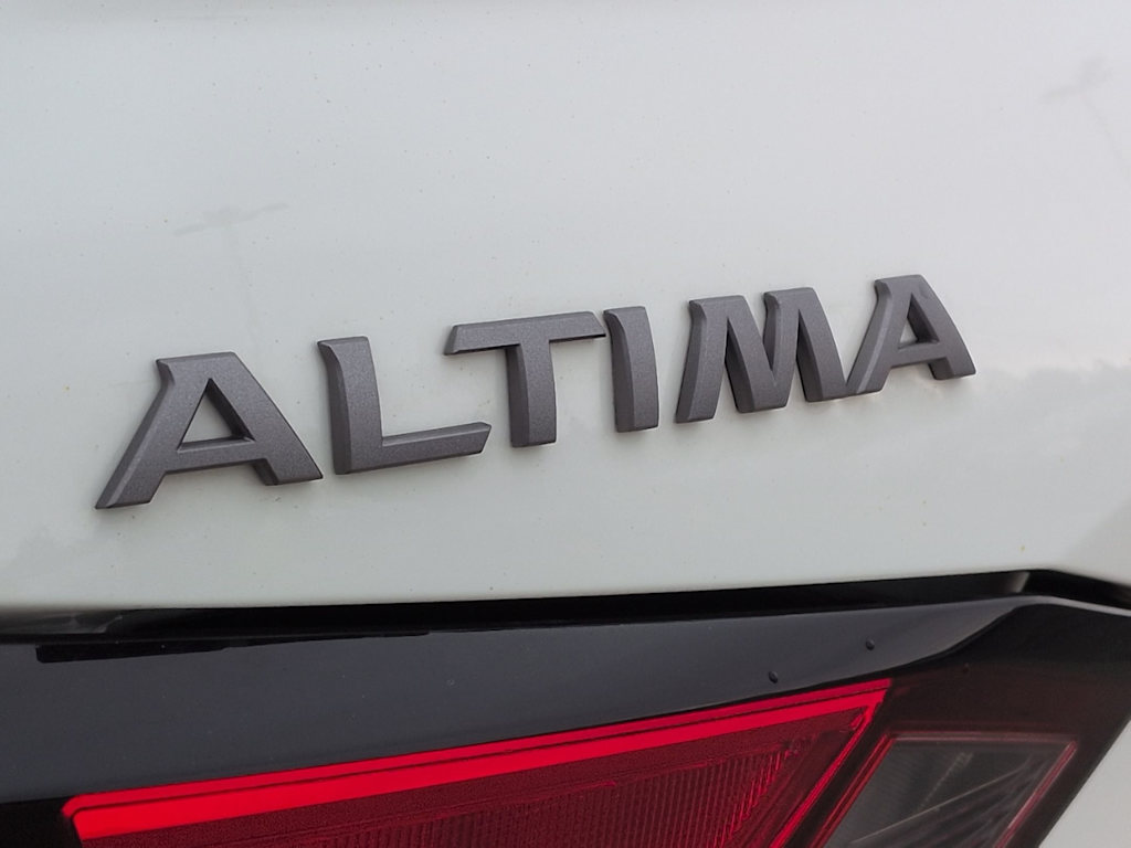 Thumbnail: 2025 Nissan Altima - 7