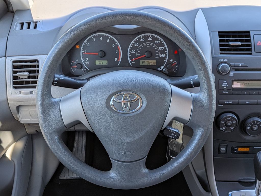 Thumbnail: 2010 Toyota Corolla - 13