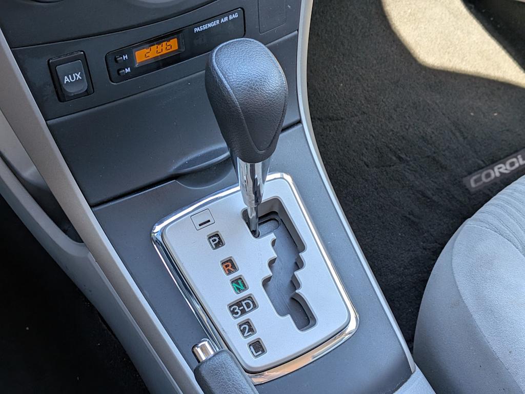 Thumbnail: 2010 Toyota Corolla - 15