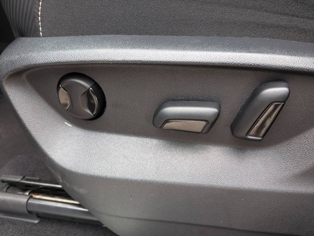 Thumbnail: 2025 Volkswagen Atlas - 25