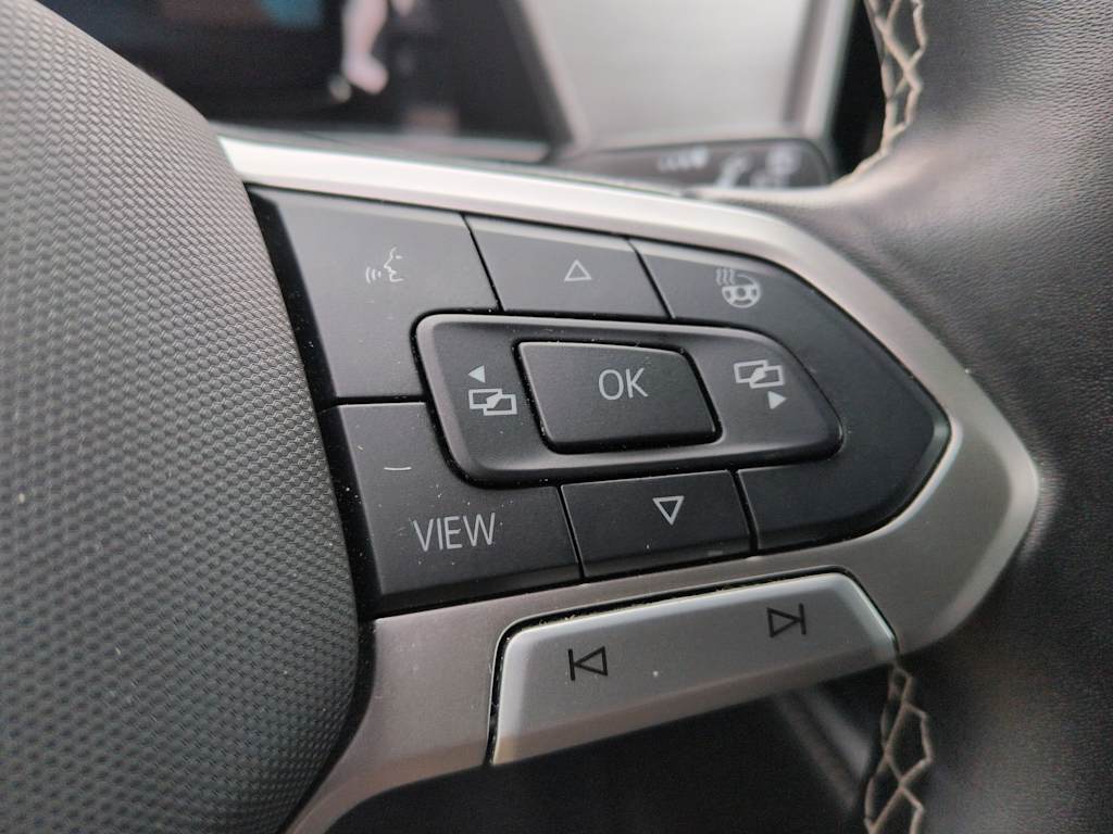 Thumbnail: 2025 Volkswagen Atlas - 29