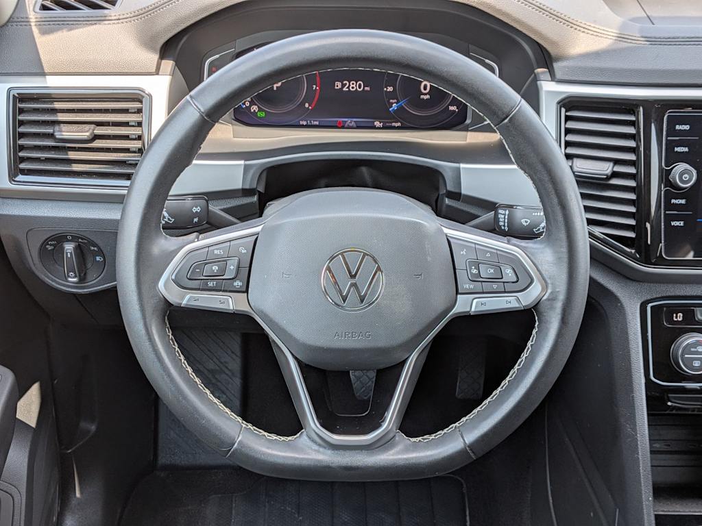 Thumbnail: 2023 Volkswagen Atlas - 12