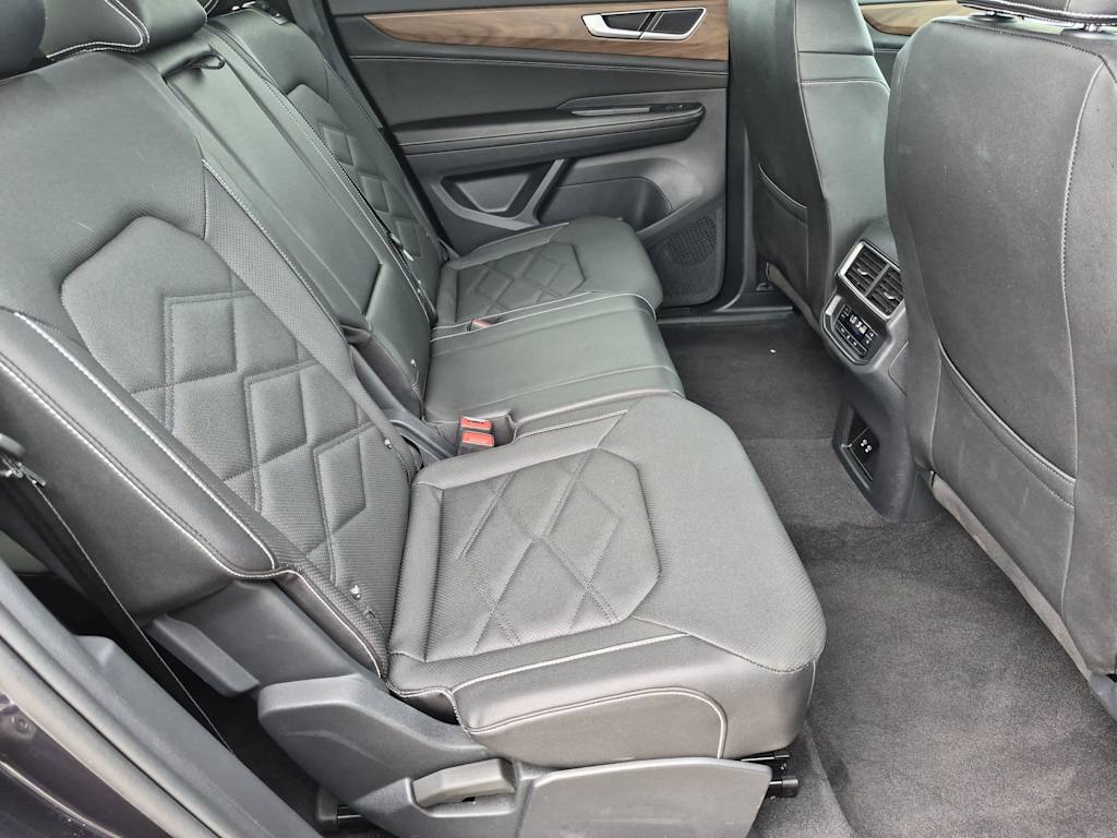 Thumbnail: 2026 Volkswagen Atlas - 28