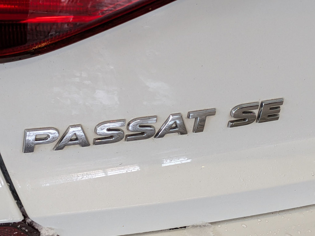 Thumbnail: 2018 Volkswagen Passat - 24