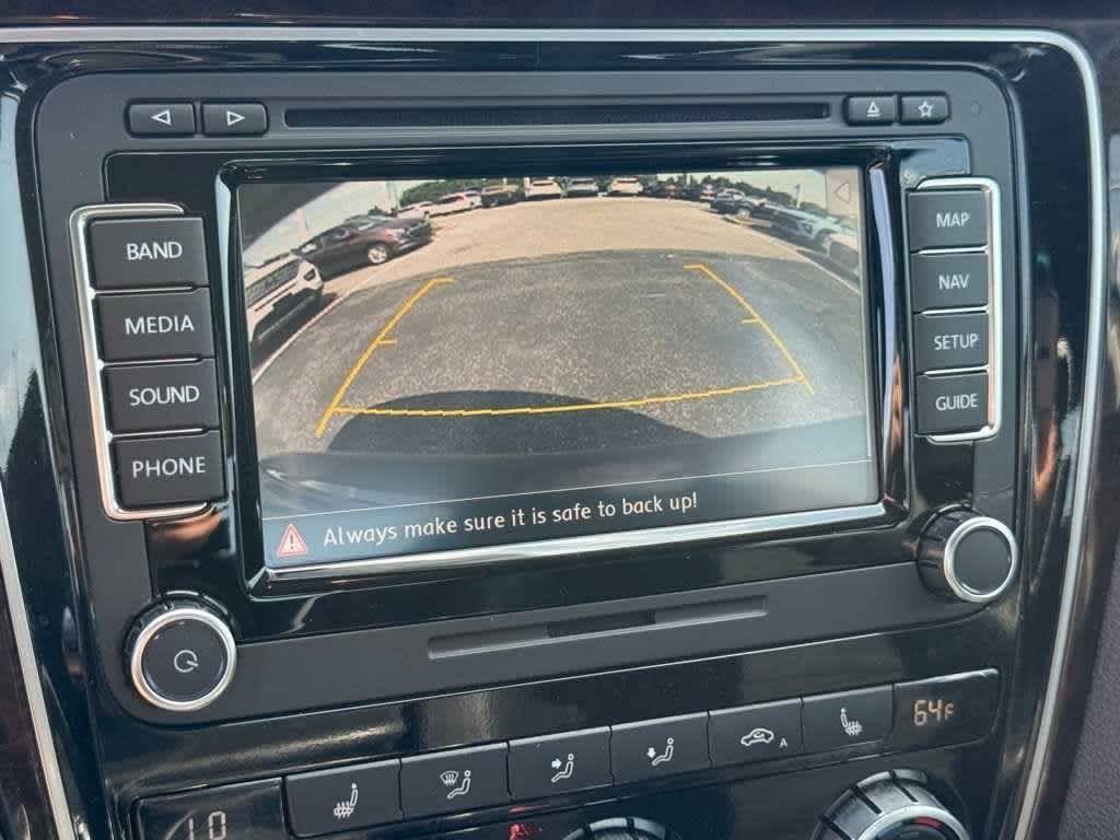 Thumbnail: 2014 Volkswagen Passat - 23