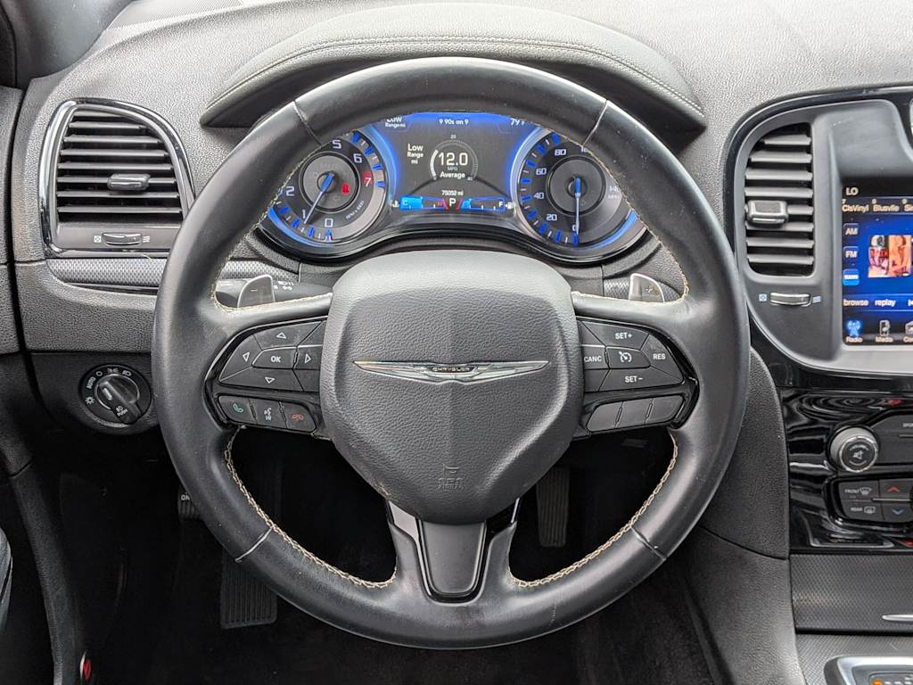 Thumbnail: 2016 Chrysler 300 - 8
