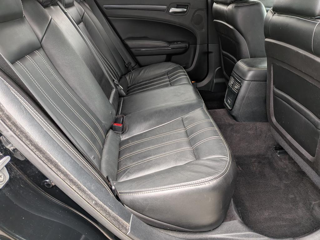 Thumbnail: 2016 Chrysler 300 - 24