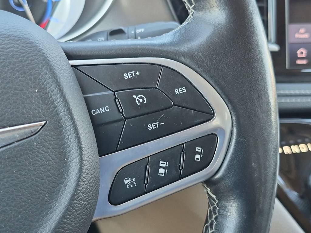 Thumbnail: 2021 Chrysler Pacifica - 28