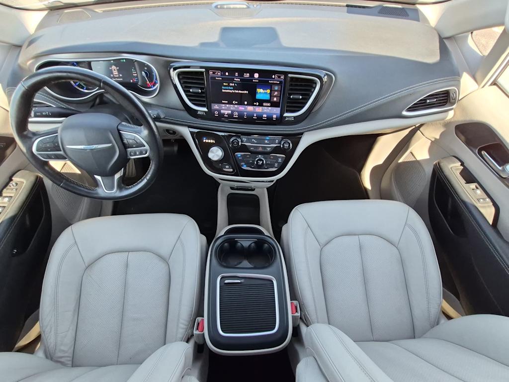 Thumbnail: 2021 Chrysler Pacifica - 2