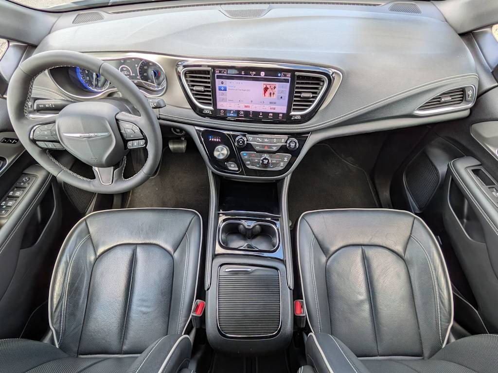 Thumbnail: 2023 Chrysler Pacifica - 13